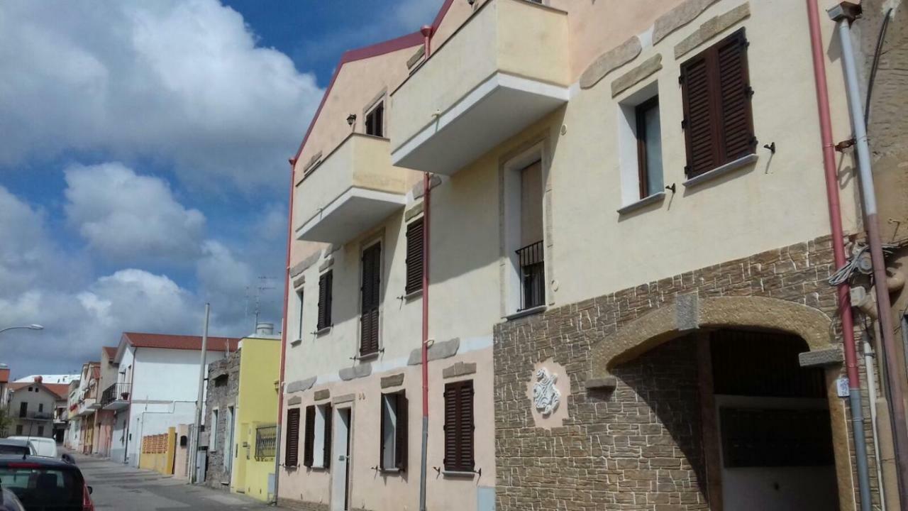 Il Girasole Villa SantʼAntìoco Exterior foto